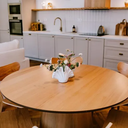 Juga * Jaroslavice (Znojmo)